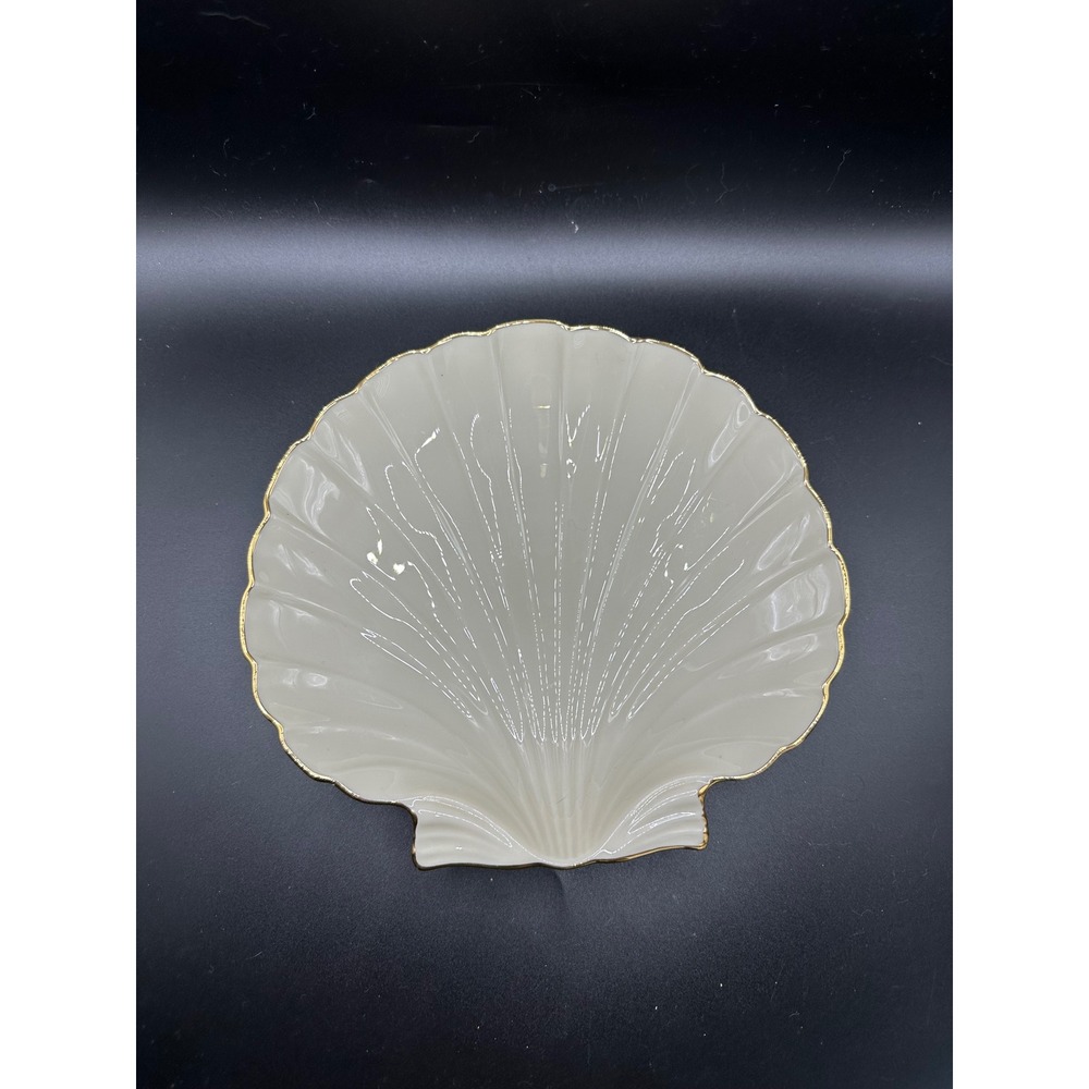 Lenox Ivory Fine China Shell Dish Gold Trim Scalloped Seashell Bowl Made in USA